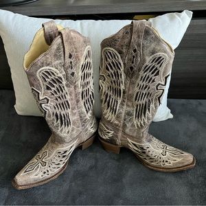 CORRAL WOMEN'S SEQUIN WING & CROSS INLAY WESTERN BOOTS - SQUARE TOE Size 9